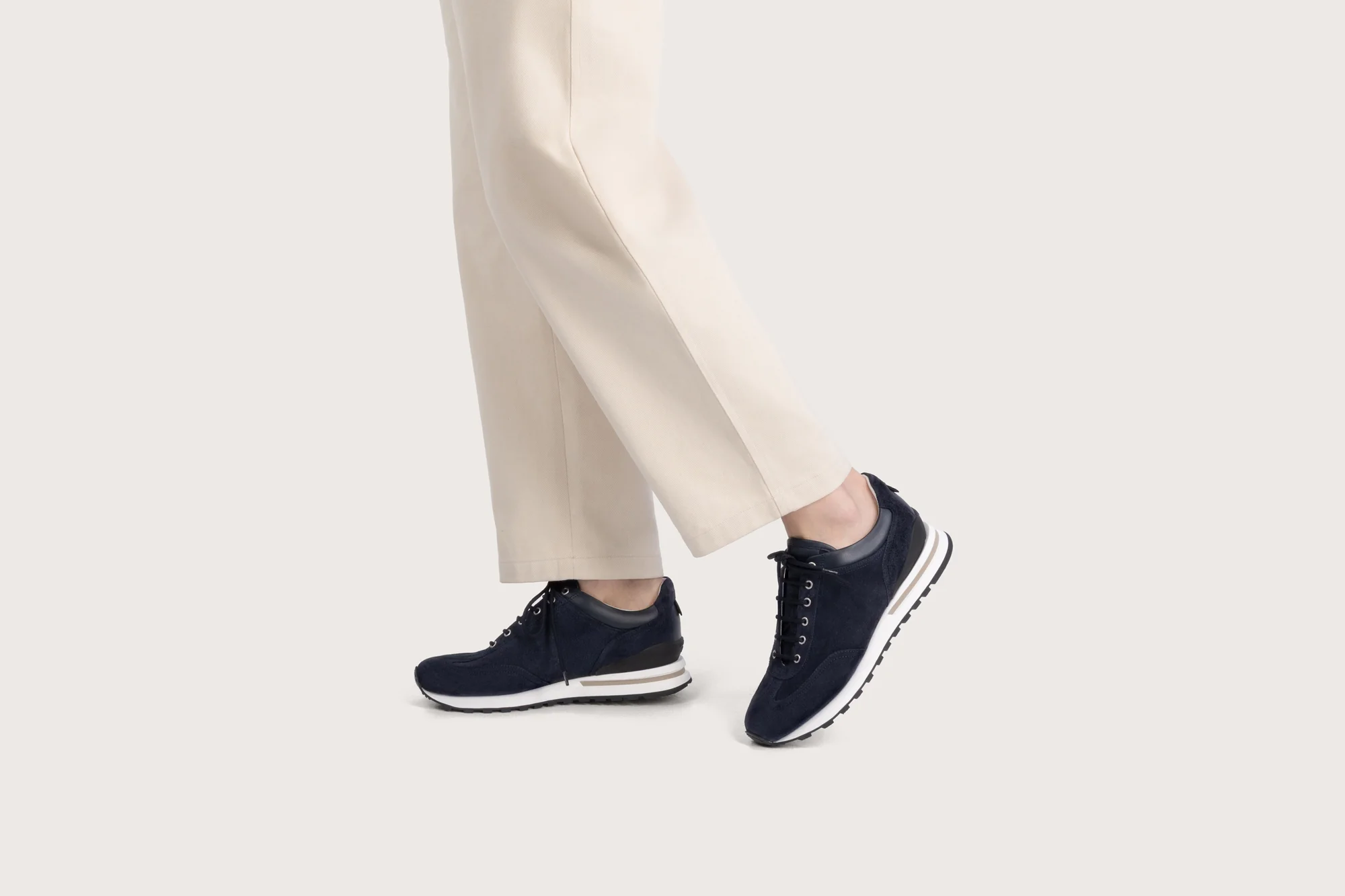 ATHI Hydrovelours Navy Trainer - Image 9